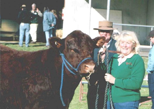 Nell Staff and Frank McCormack with 
Sophronites Good Knight